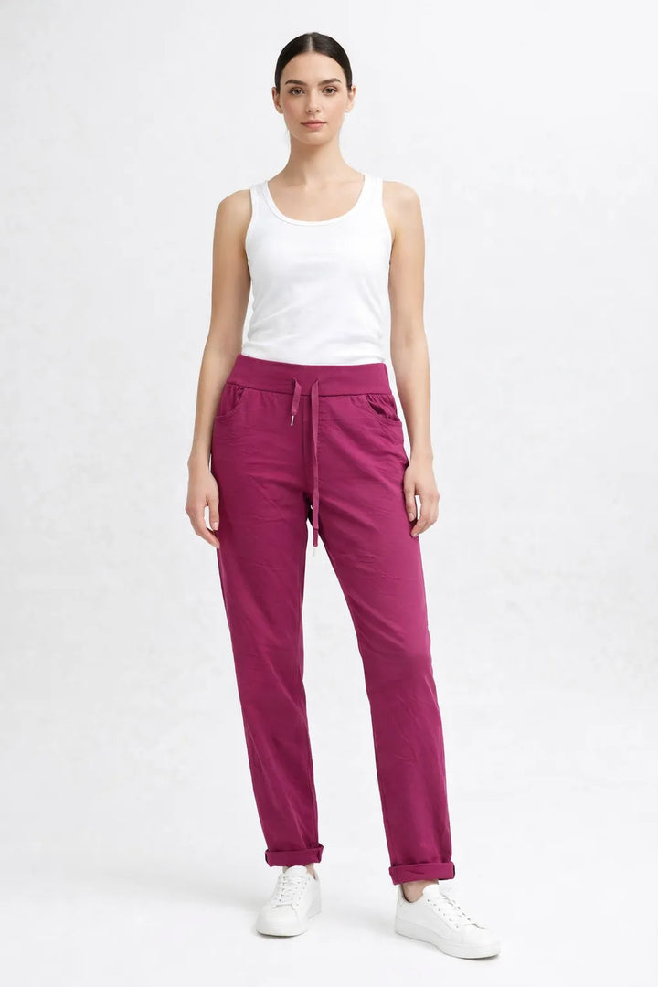Ladies Magic Pants with Back Pockets.