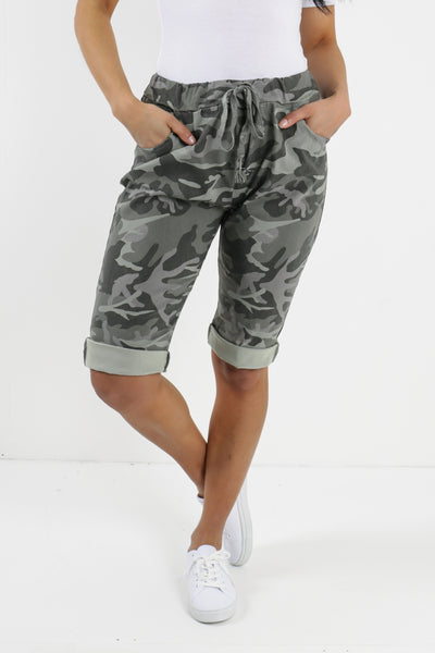 Made In Italy Camouflage Magic Shorts
