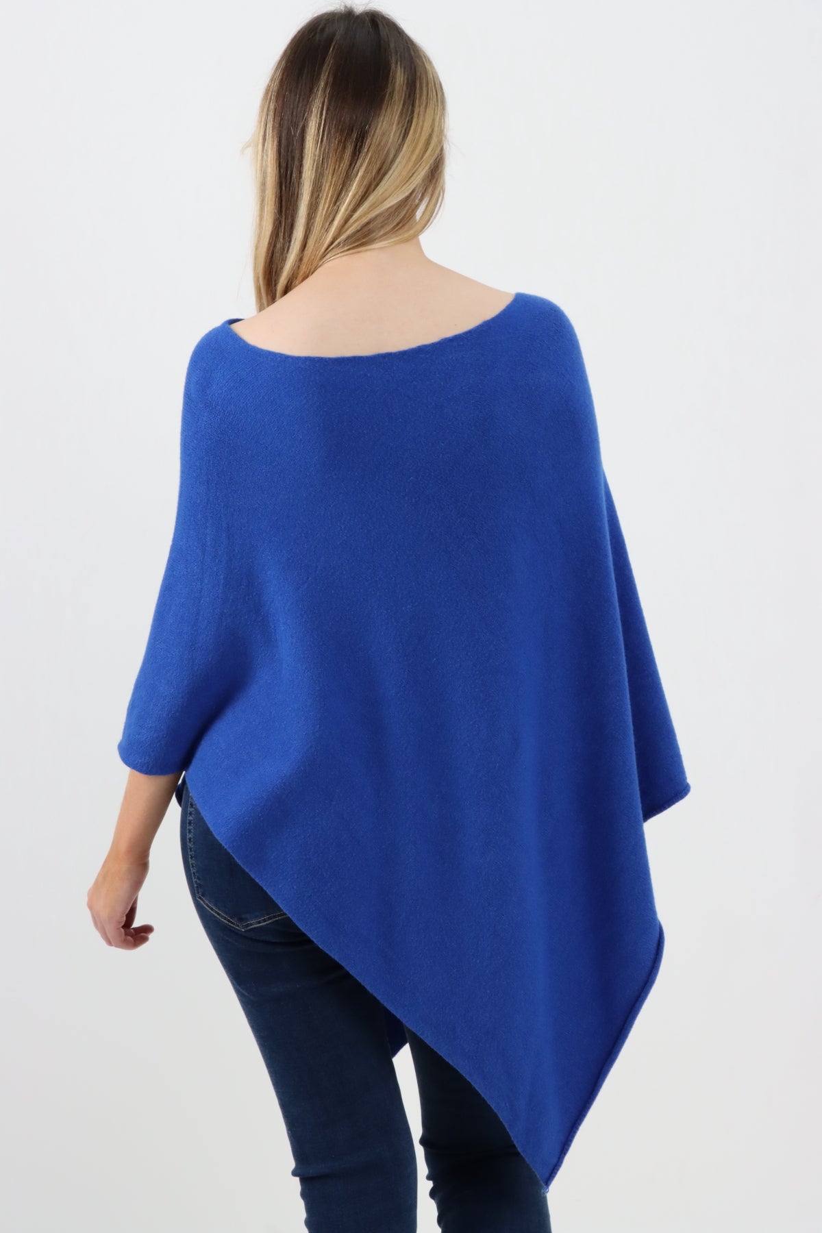 Made In Italy Star Ribbed Round Neck Poncho Top